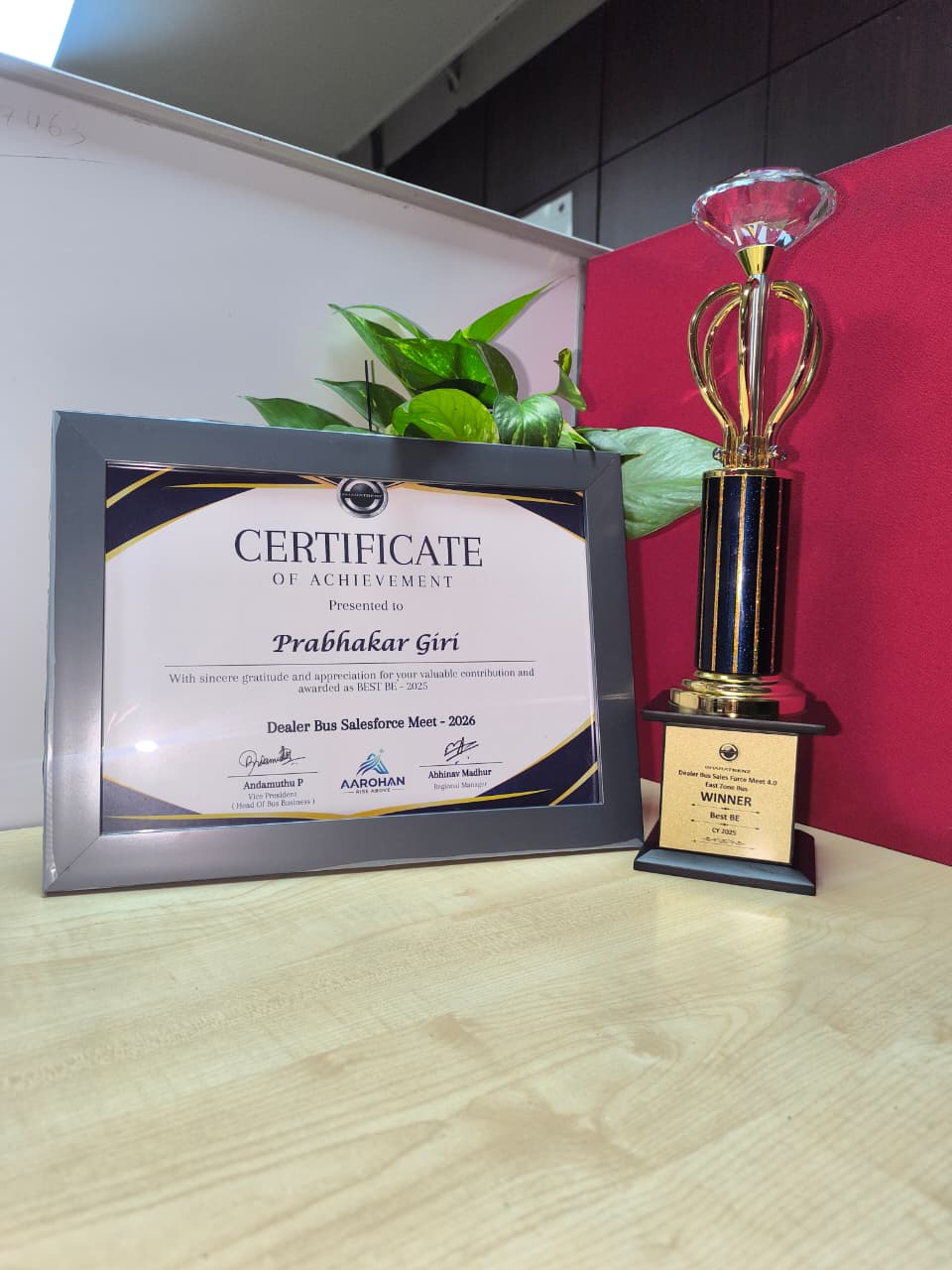 Award Aarohan Dealer Bus Sales Force Meet 4.0